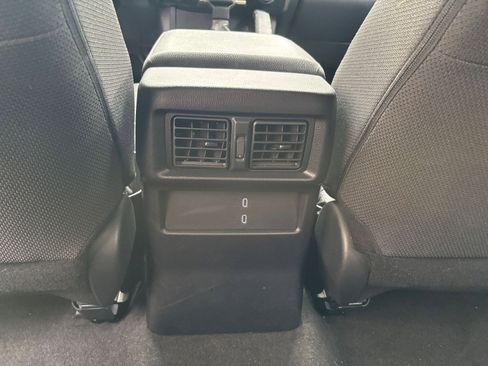 Used 2025 Toyota 4Runner SR5 image 24