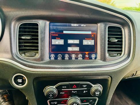 Used 2017 Dodge Charger R/T w/ Driver Confidence Group image 47