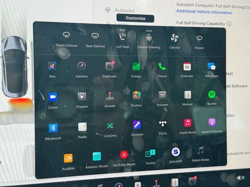 Used 2023 Tesla Model 3 Standard Range image 23