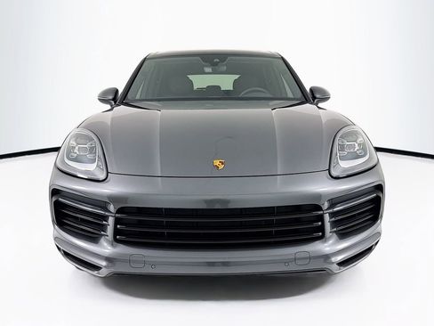 Certified 2023 Porsche Cayenne AWD/4WD image 6