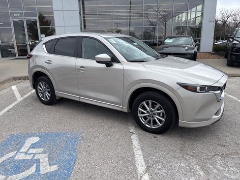 Used 2025 MAZDA CX-5 AWD 2.5 S w/ Preferred Package image 34