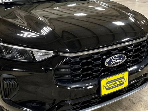 Certified 2023 Ford Escape ST-Line image 28