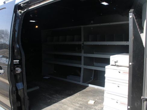 Used 2015 Ford Transit 150 150 3dr SWB Low Roof Cargo Van image 9