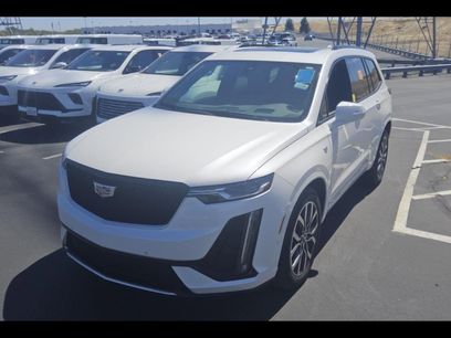Used 2023 Cadillac XT6 Sport w/ Technology Package