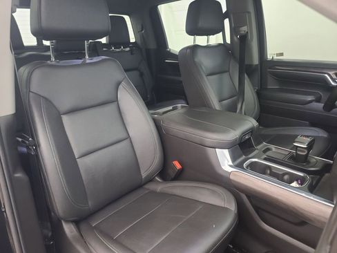 Used 2024 Chevrolet Silverado 1500 LTZ AWD/4WD image 16
