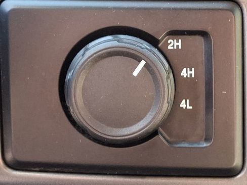 Used 2019 Ford F250 XLT AWD/4WD image 25