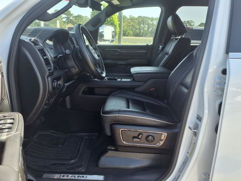 Used 2023 RAM 1500 Limited RWD image 10