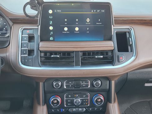 Used 2022 Chevrolet Suburban High Country w/ Max Trailering Package AWD/4WD image 17