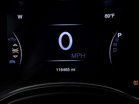 Used 2019 Jeep Grand Cherokee Altitude RWD image 33