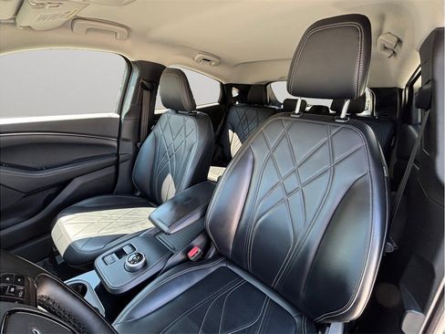 Used 2022 Ford Mustang Mach-E Select AWD/4WD image 19