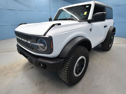 Used 2023 Ford Bronco Badlands w/ Sasquatch Package image 30