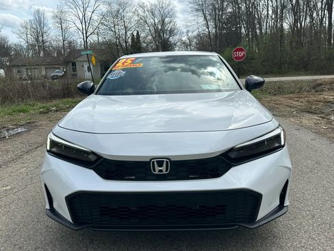 Used 2025 Honda Civic Sport image 8
