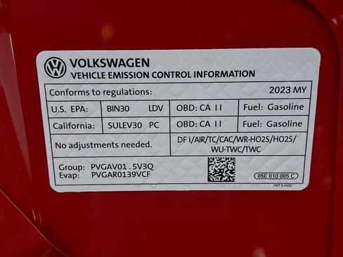 Used 2023 Volkswagen Taos SEL AWD/4WD image 24