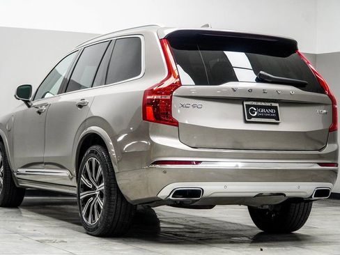 Used 2020 Volvo XC90 T8 Inscription image 10