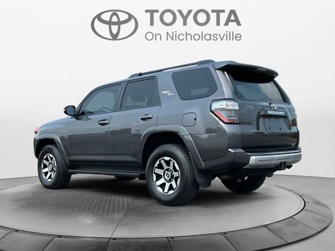 Used 2022 Toyota 4Runner TRD Off-Road Premium w/ Moonroof Package AWD/4WD image 3