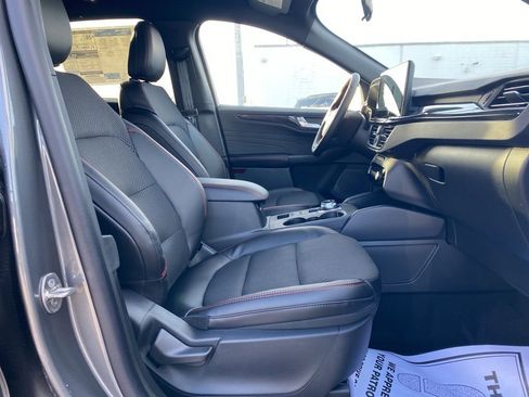 New 2026 Ford Escape ST-Line w/ Tech Pack #1 image 24