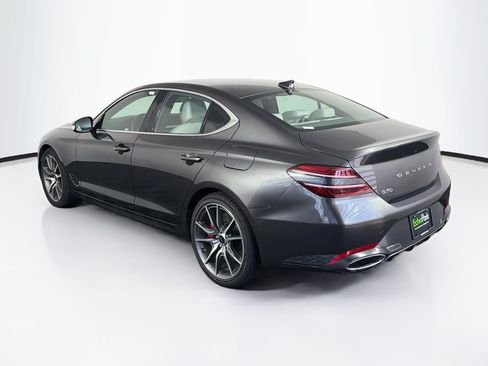 Used 2025 Genesis G70 2.5T RWD image 5