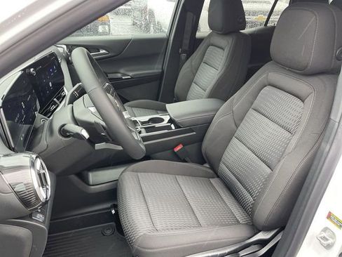 New 2026 Chevrolet Equinox LT w/ Safety and Technology Package image 11