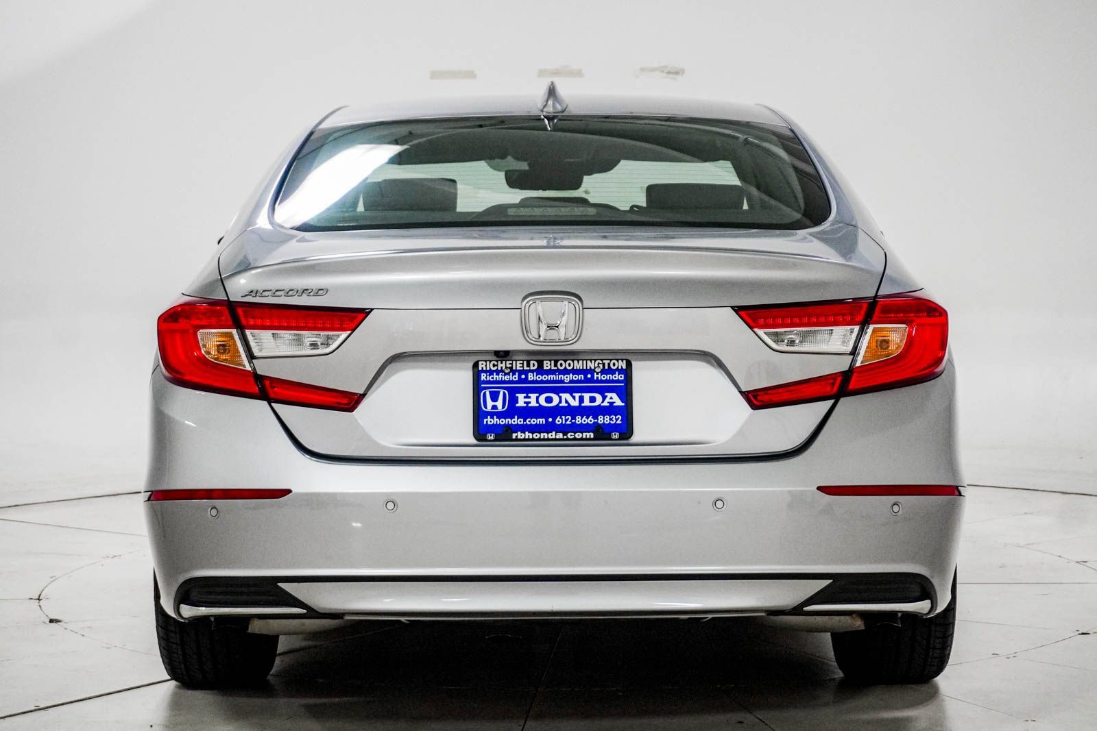 Used 2021 Honda Accord EX-L image 7
