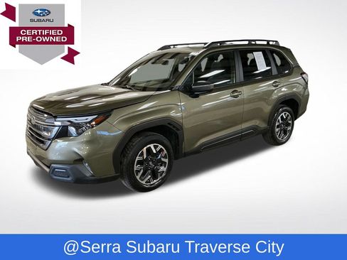 Certified 2025 Subaru Forester Premium AWD/4WD image 1