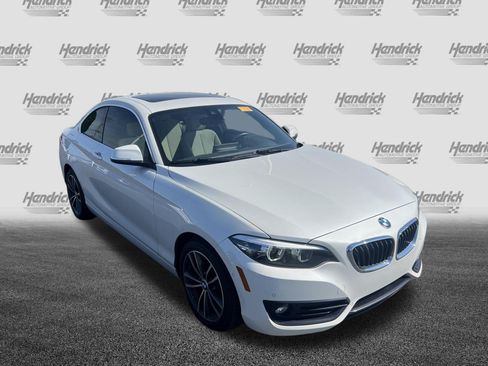 Used 2019 BMW 230i Coupe w/ Premium Package RWD image 2