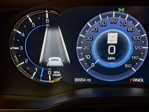 Used 2019 Cadillac Escalade Platinum image 15