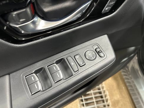 Used 2024 Honda CR-V EX-L image 18