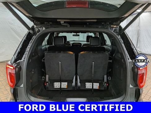 Certified 2018 Ford Explorer XLT w/ Equipment Group 202A image 20