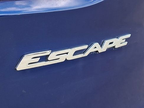 Used 2016 Ford Escape SE AWD/4WD image 31