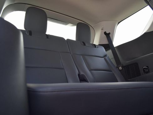 New 2026 Ford Explorer Active w/ Active Comfort Package RWD image 23