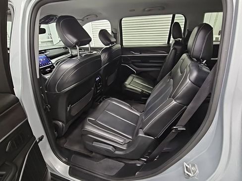 Used 2021 Jeep Grand Cherokee L Limited w/ Trailer Tow Group (B) image 34