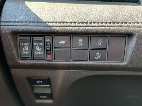 Used 2020 Honda Odyssey EX-L image 23