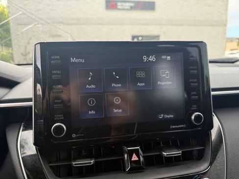 Used 2022 Toyota Corolla Cross XLE w/ Black Badges Package (TMS) image 17