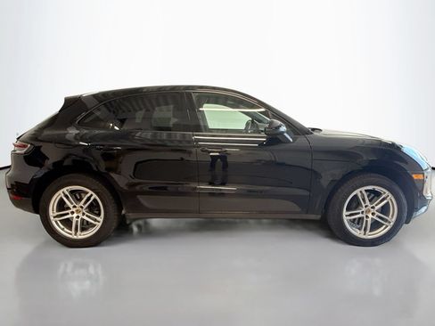 Certified 2020 Porsche Macan AWD/4WD image 8