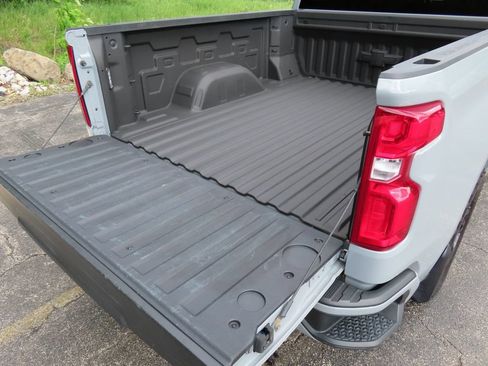 Certified 2024 Chevrolet Silverado 1500 RST w/ Z71 Off-Road Package AWD/4WD image 16