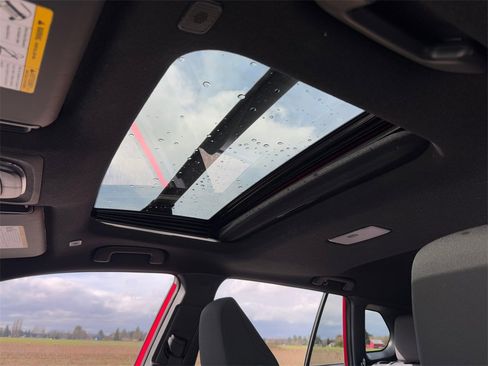 Certified 2025 Toyota Corolla Cross AWD Hybrid w/ Moonroof Package image 21