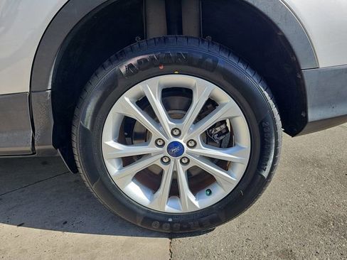 Used 2018 Ford Escape SE FWD image 30