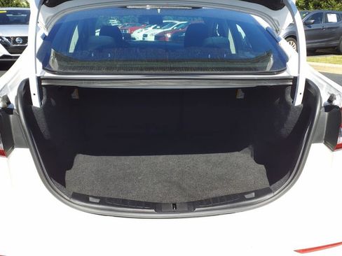 Used 2020 Ford Fusion SE image 10