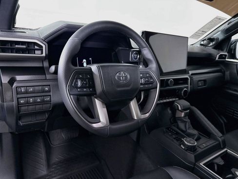 Certified 2026 Toyota 4Runner Limited AWD/4WD image 12