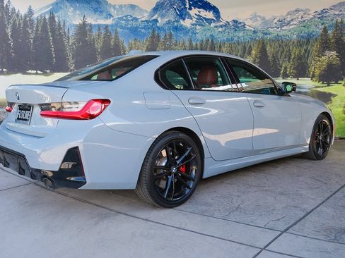 Used 2024 BMW 330i Sedan w/ M Sport Package RWD image 5