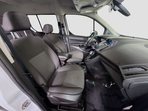 Used 2018 Ford Transit Connect XL image 26
