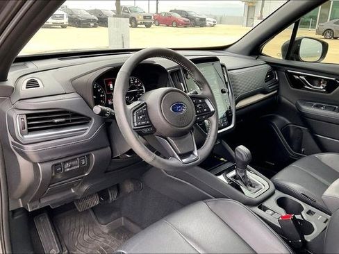 Used 2025 Subaru Forester Limited w/ Popular Package #2 image 16