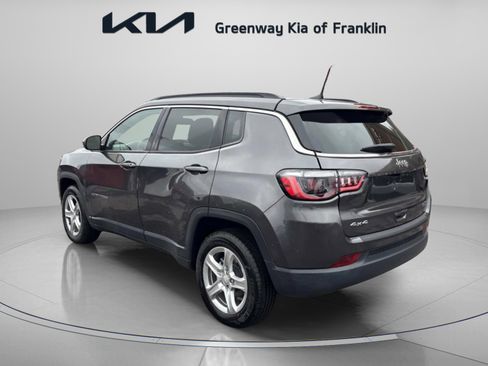 Used 2024 Jeep Compass Latitude w/ Altitude Special Edition image 5