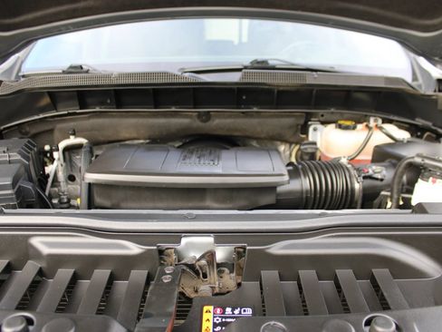 Used 2023 Chevrolet Silverado 1500 LTZ AWD/4WD image 31