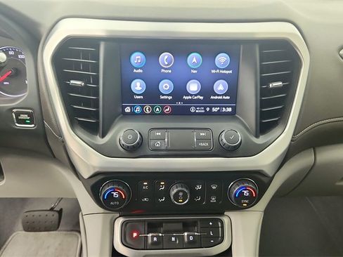 Used 2022 GMC Acadia SLT image 23