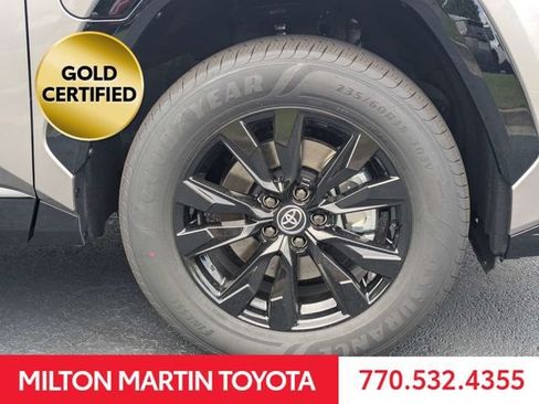 Certified 2026 Toyota RAV4 SE AWD/4WD image 10