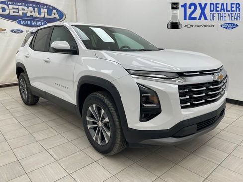 New 2026 Chevrolet Equinox LT w/ Convenience Package II AWD/4WD image 1