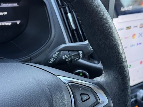 Certified 2024 Ford Edge SEL w/ Convenience Package image 27