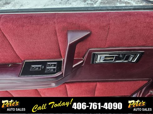 Used 1990 Dodge Grand Caravan LE image 17