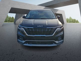 Used 2022 Kia Carnival LX video 2